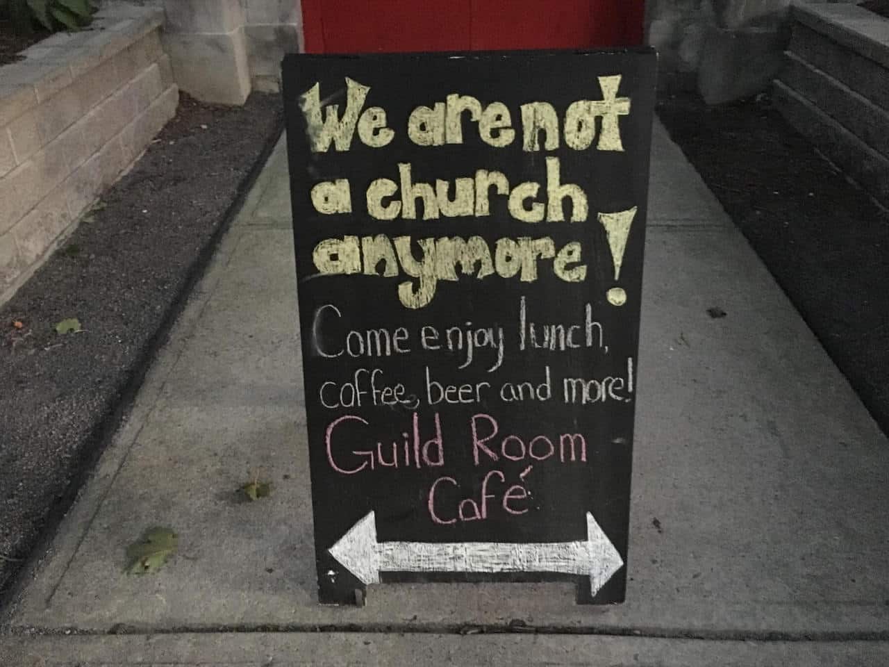 La Iglesia que fue expulsada por ser fiel – Canadá